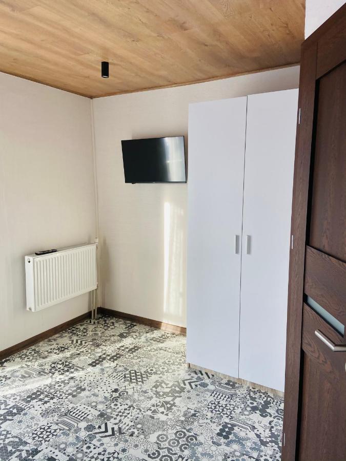Apartamento Danrock Yablunytsya Exterior foto